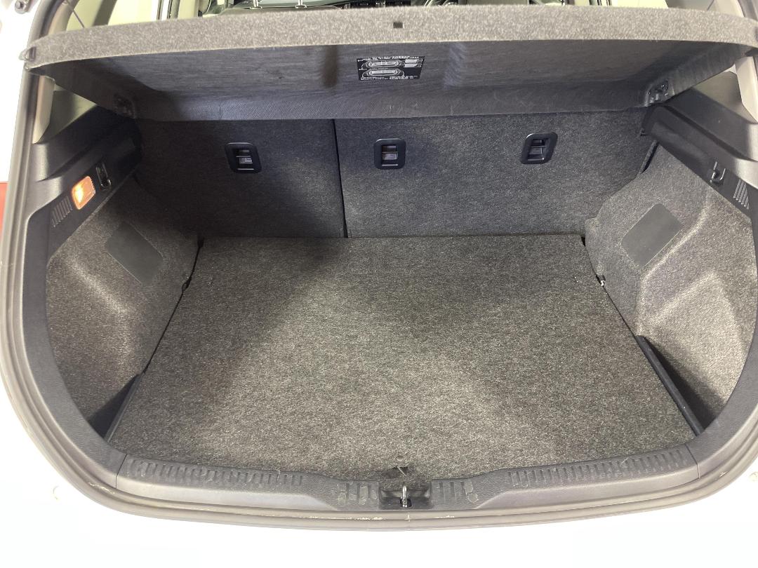 Photo '14' of Toyota Corolla Photo '14' of Toyota Corolla