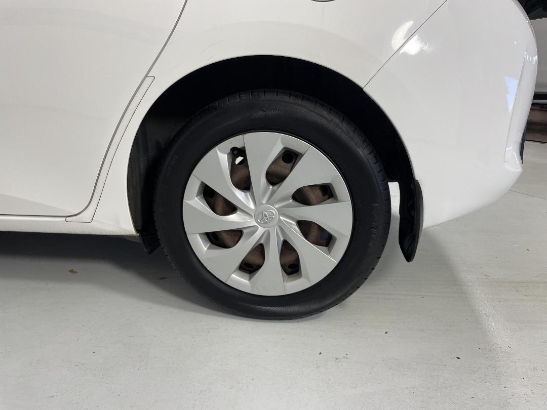 Photo '11' of Toyota Corolla Photo '11' of Toyota Corolla