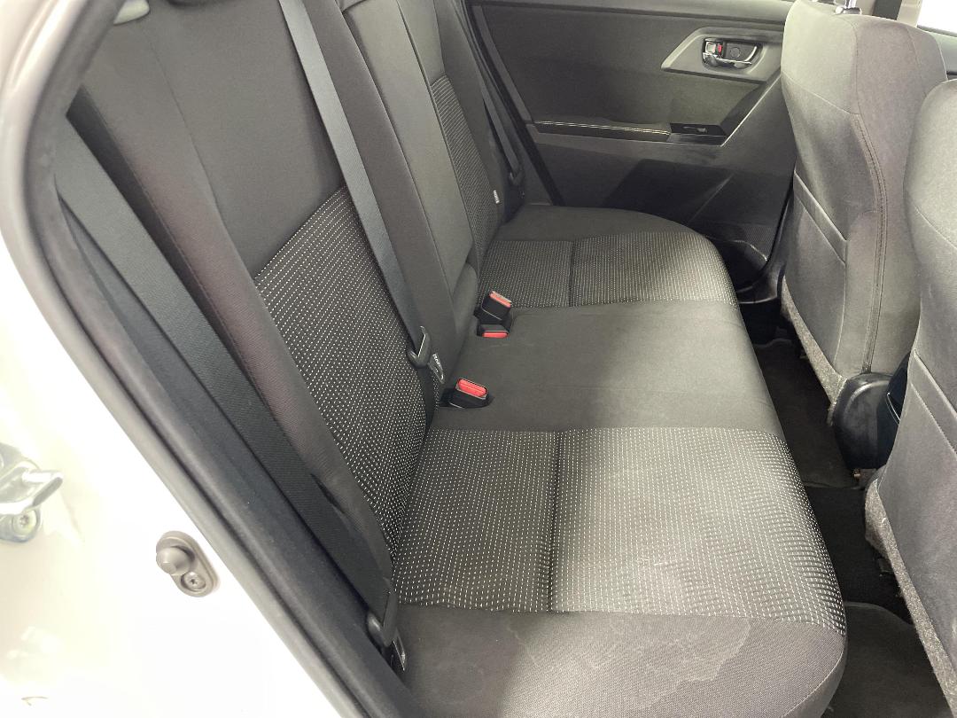 Photo '20' of Toyota Corolla Photo '20' of Toyota Corolla