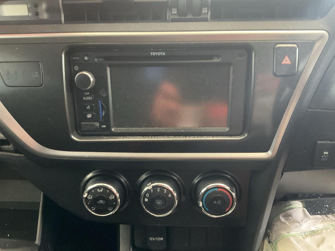 Photo '8' of Toyota Corolla Ascent Sport