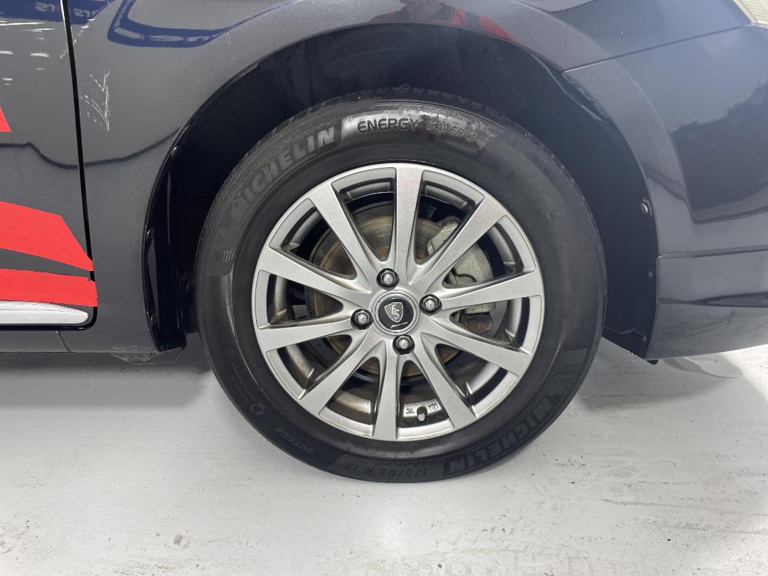 Photo '9' of Toyota Corolla Photo '9' of Toyota Corolla