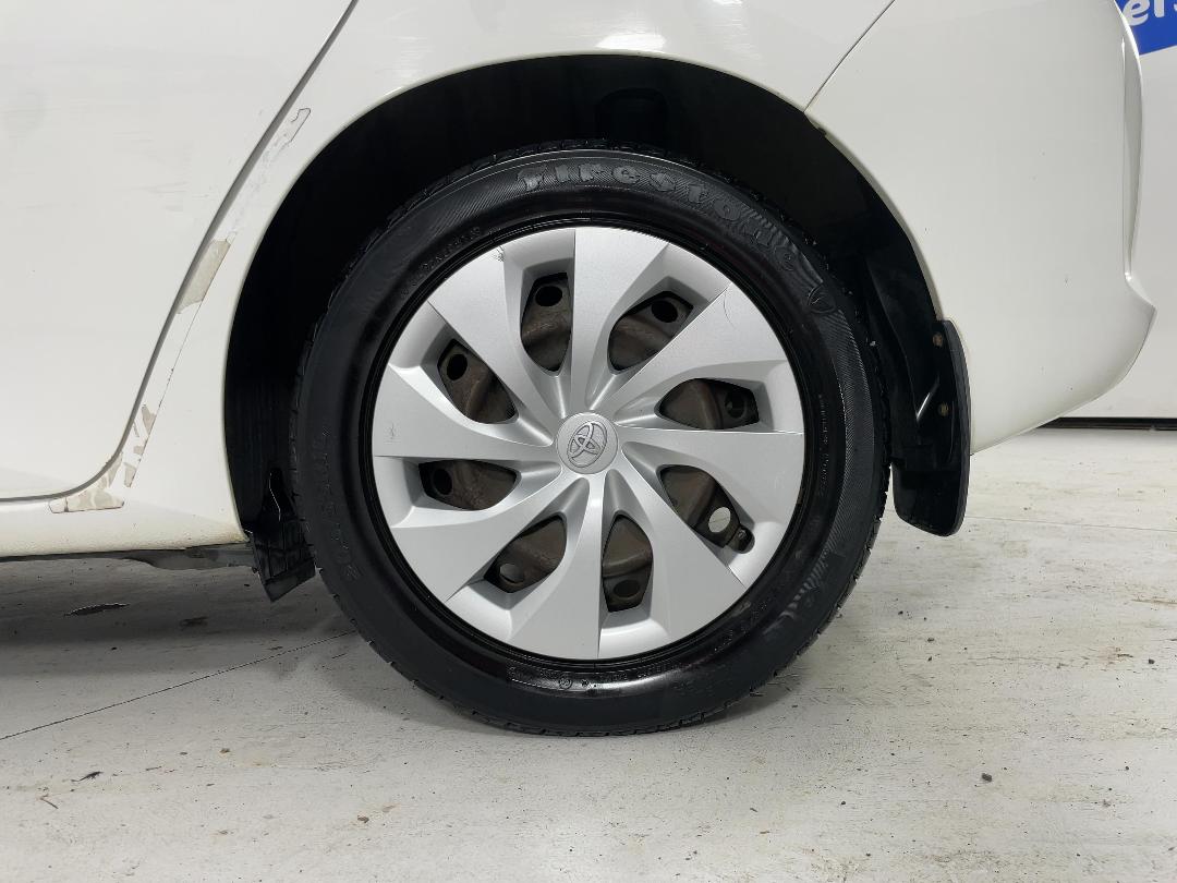 Photo '11' of Toyota Corolla