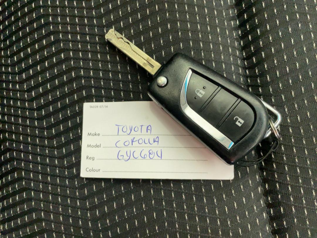 Photo '22' of Toyota Corolla