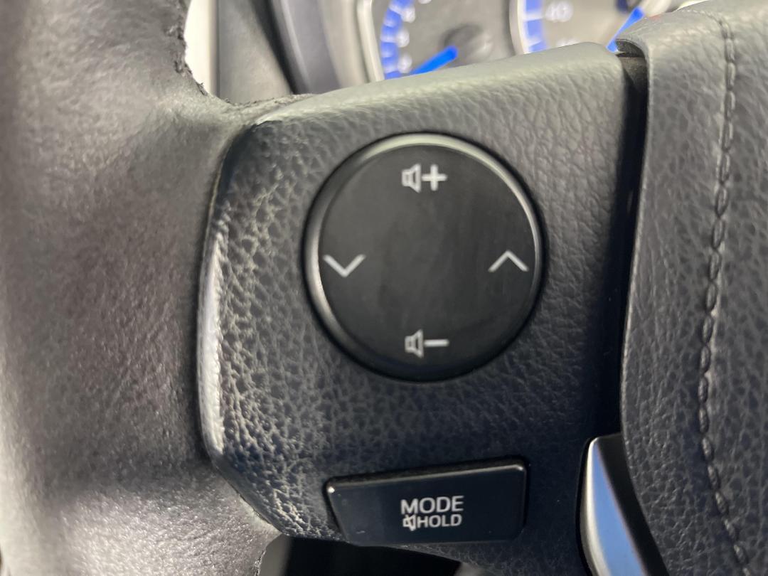 Photo '25' of Toyota Corolla Photo '25' of Toyota Corolla