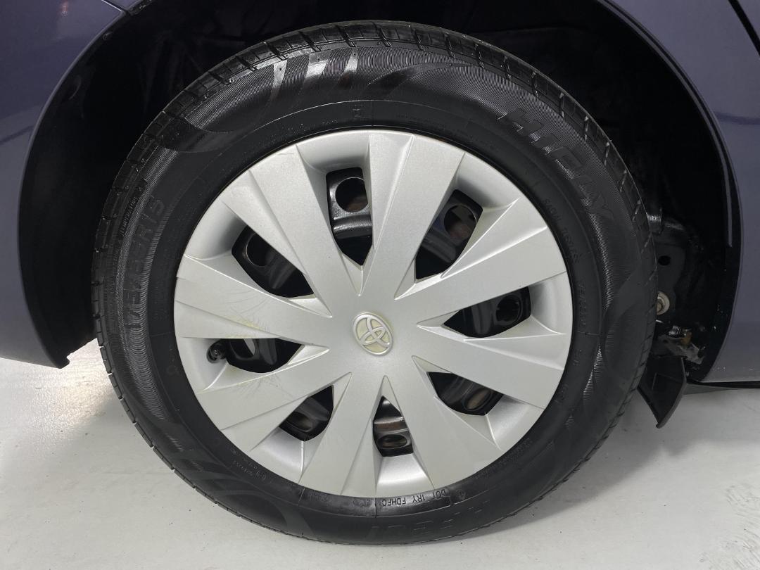 Photo '12' of Toyota Corolla