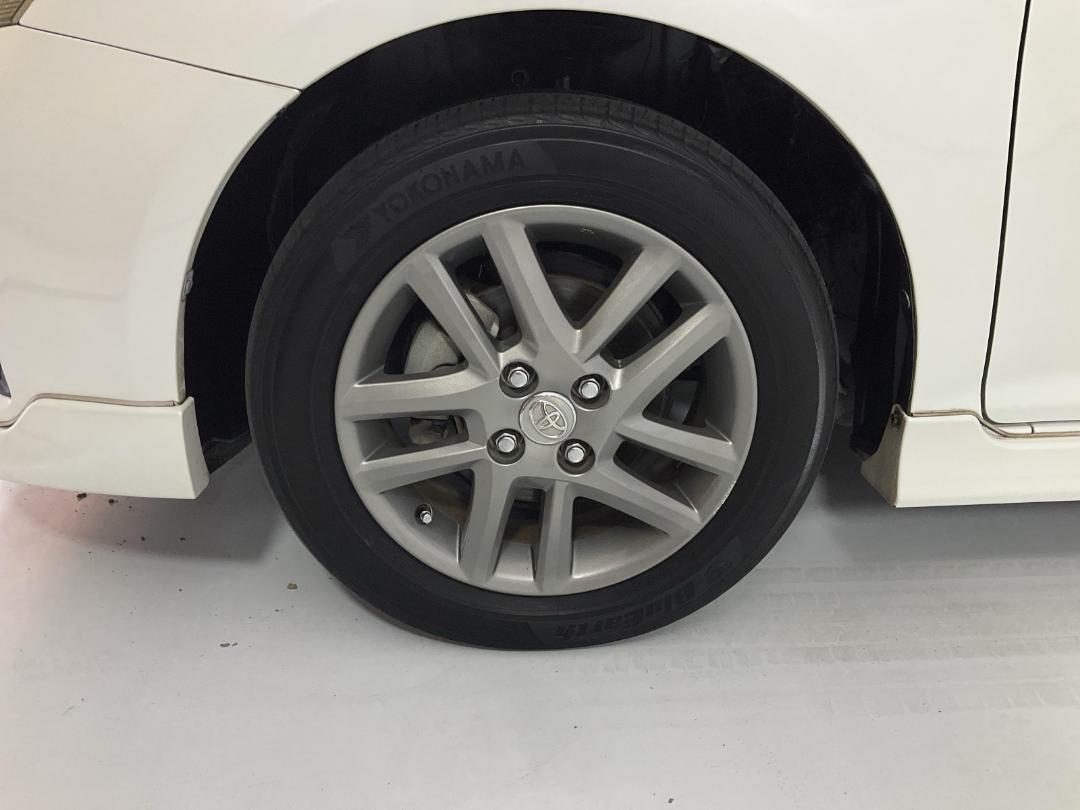 Photo '10' of Toyota Corolla Photo '10' of Toyota Corolla