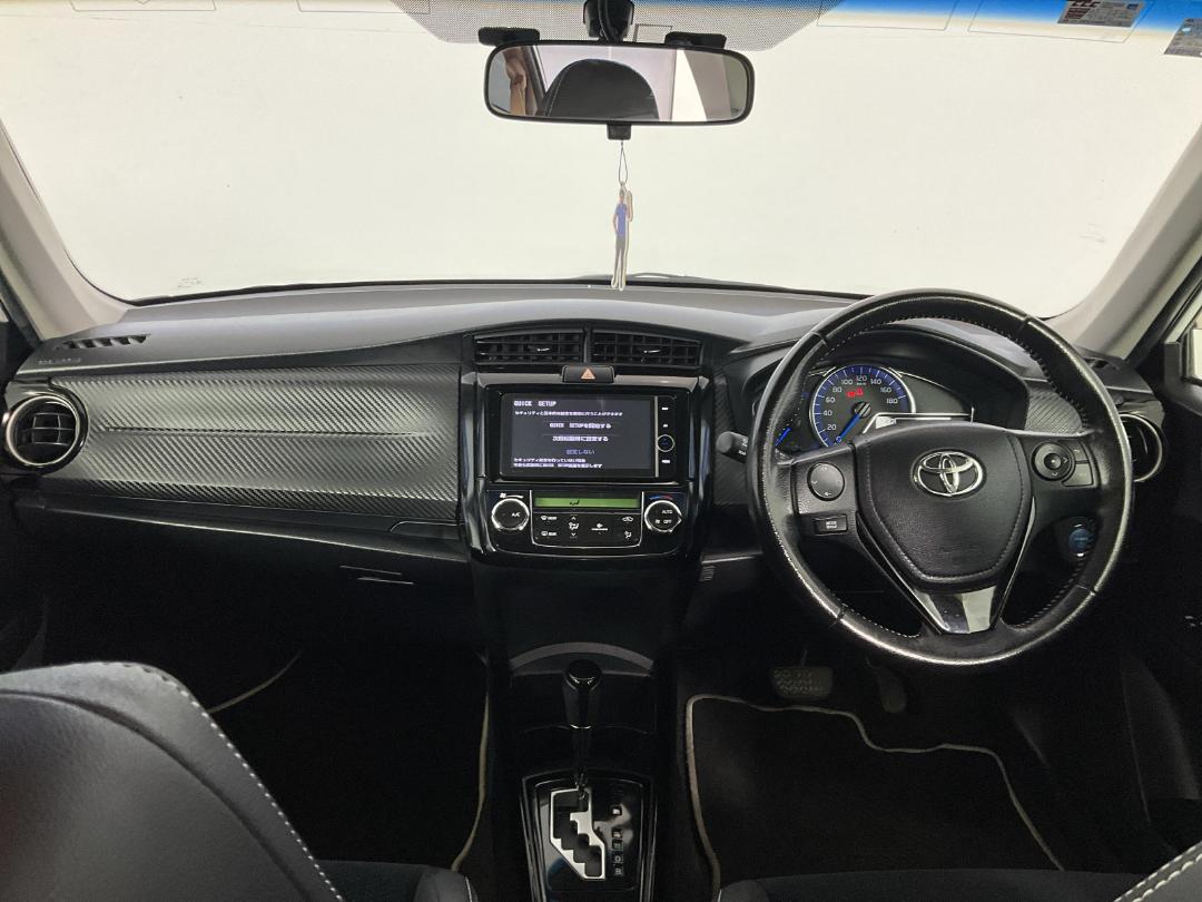 Photo '17' of Toyota Corolla Photo '17' of Toyota Corolla