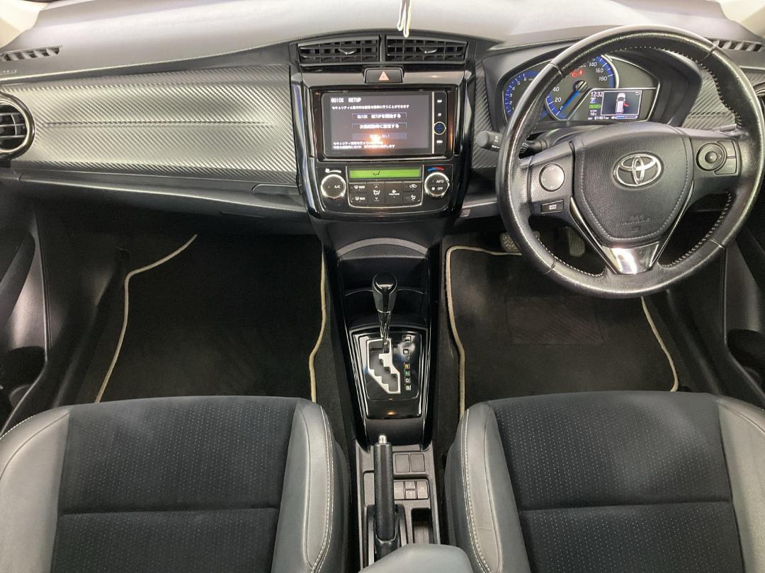 Photo '18' of Toyota Corolla Photo '18' of Toyota Corolla