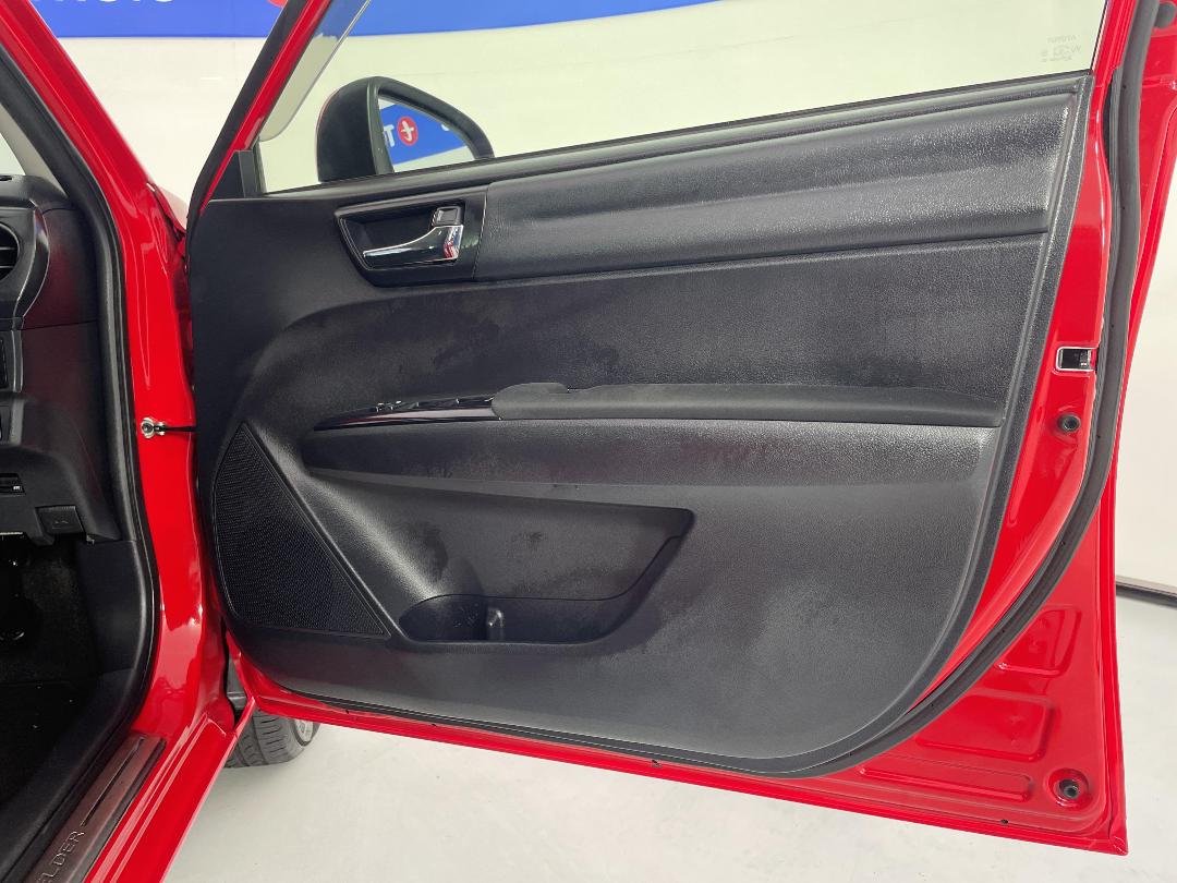 Photo '15' of Toyota Corolla Photo '15' of Toyota Corolla