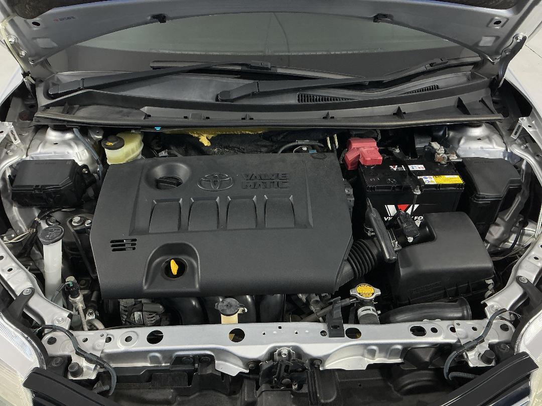 Photo '13' of Toyota Corolla