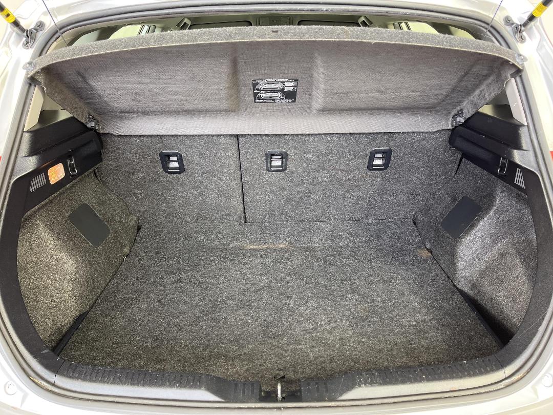 Photo '14' of Toyota Corolla Photo '14' of Toyota Corolla