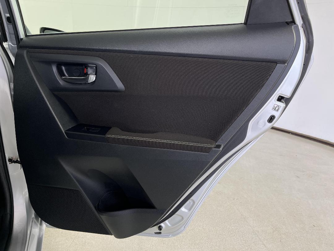 Photo '19' of Toyota Corolla Photo '19' of Toyota Corolla