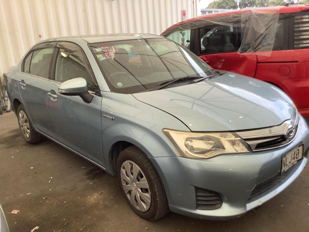 Photo '2' of Toyota Corolla Axio Photo '2' of Toyota Corolla Axio