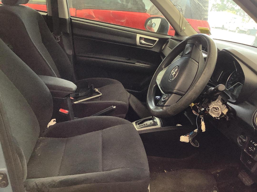 Photo '8' of Toyota Corolla Axio Photo '8' of Toyota Corolla Axio