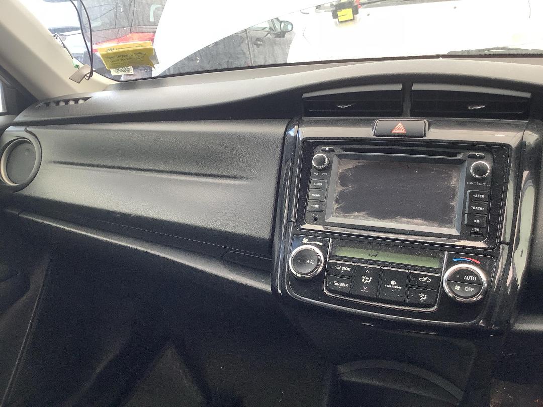 Photo '17' of Toyota Corolla Axio Photo '17' of Toyota Corolla Axio