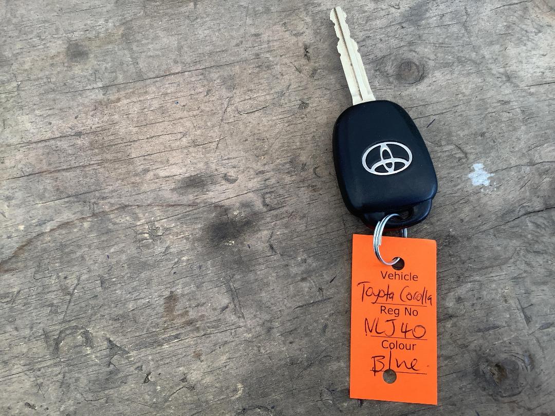 Photo '18' of Toyota Corolla Axio Photo '18' of Toyota Corolla Axio