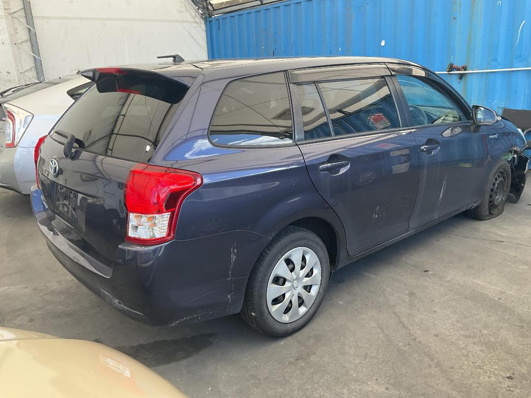 Photo '5' of Toyota Corolla Fielder Photo '5' of Toyota Corolla Fielder