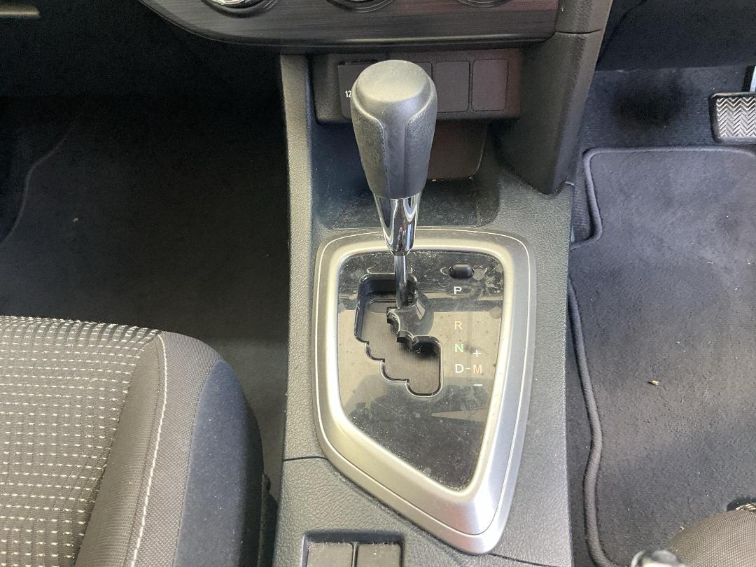 Photo '12' of Toyota Corolla GX Photo '12' of Toyota Corolla GX