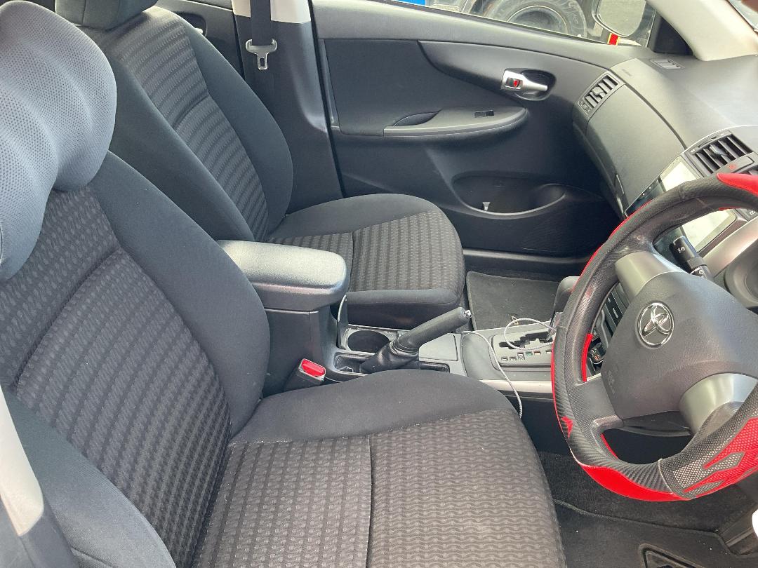 Photo '13' of Toyota Corolla GX Photo '13' of Toyota Corolla GX