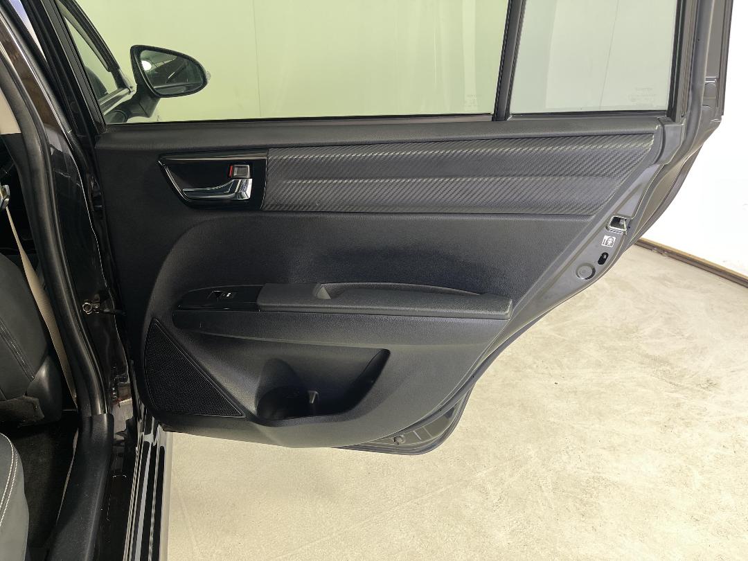 Photo '19' of Toyota Corolla Photo '19' of Toyota Corolla