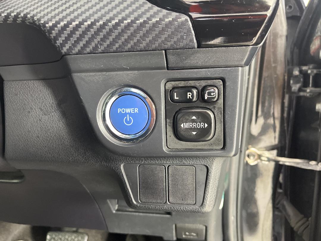 Photo '26' of Toyota Corolla Photo '26' of Toyota Corolla