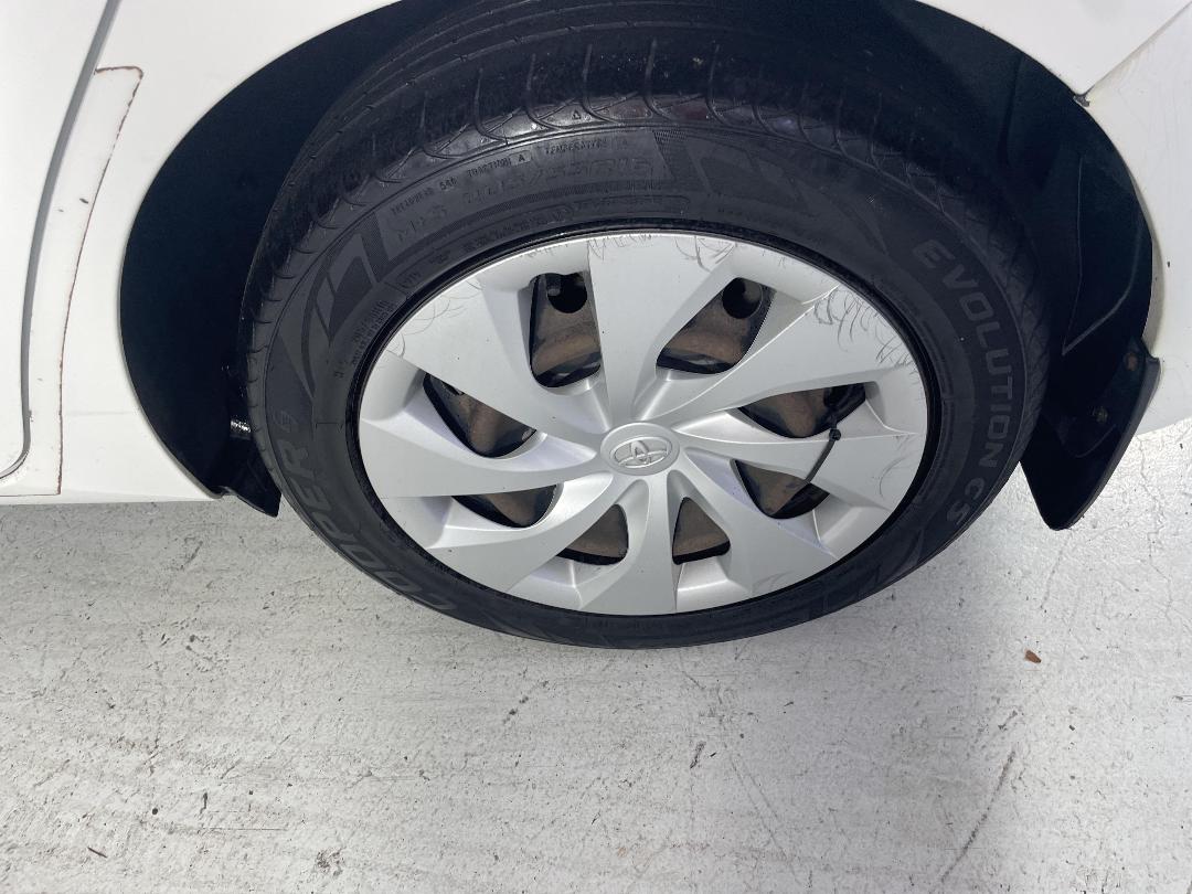 Photo '11' of Toyota Corolla