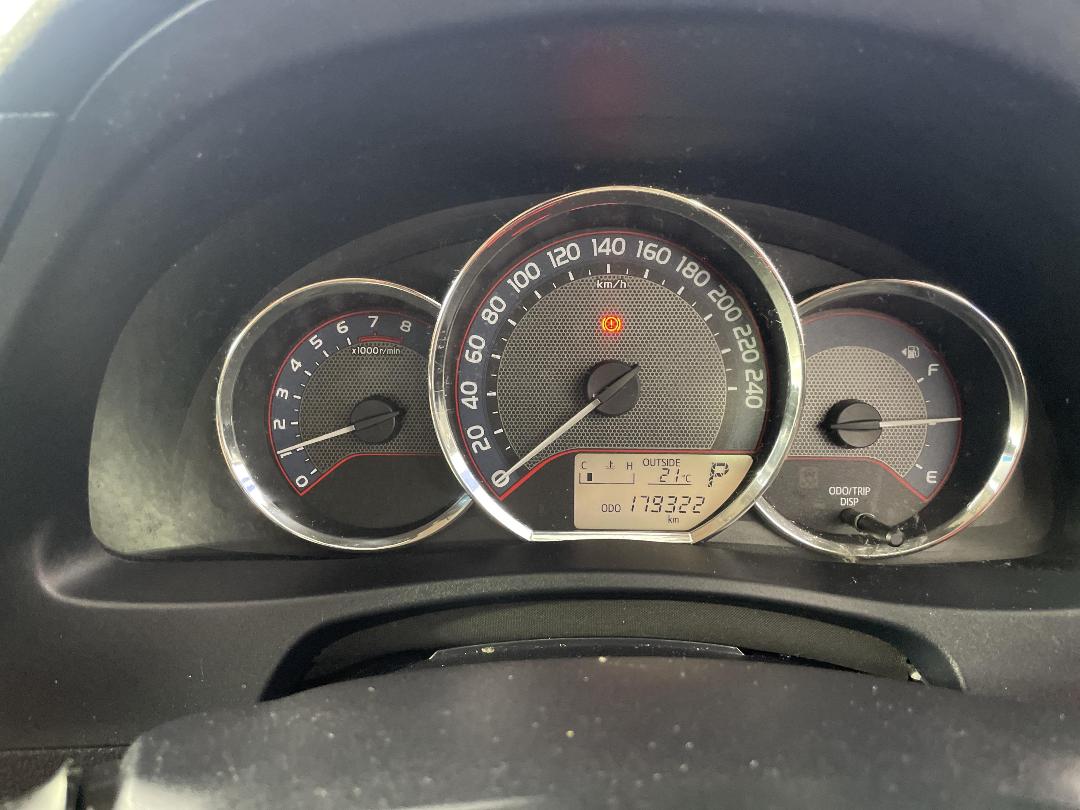 Photo '21' of Toyota Corolla