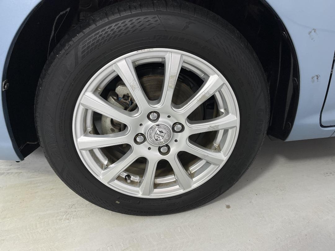 Photo '10' of Toyota Corolla