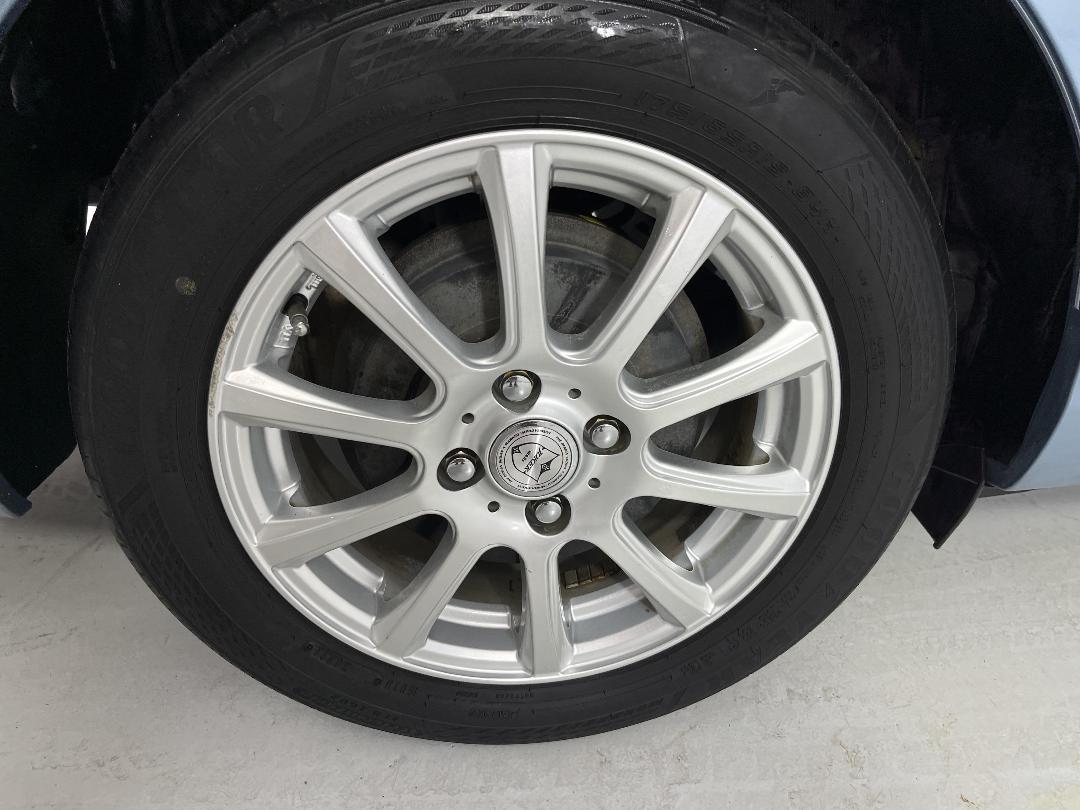 Photo '12' of Toyota Corolla