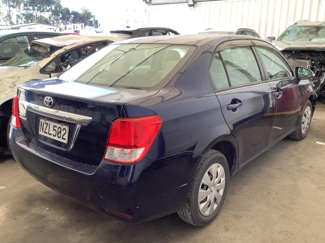 Photo '5' of Toyota Corolla Axio Photo '5' of Toyota Corolla Axio