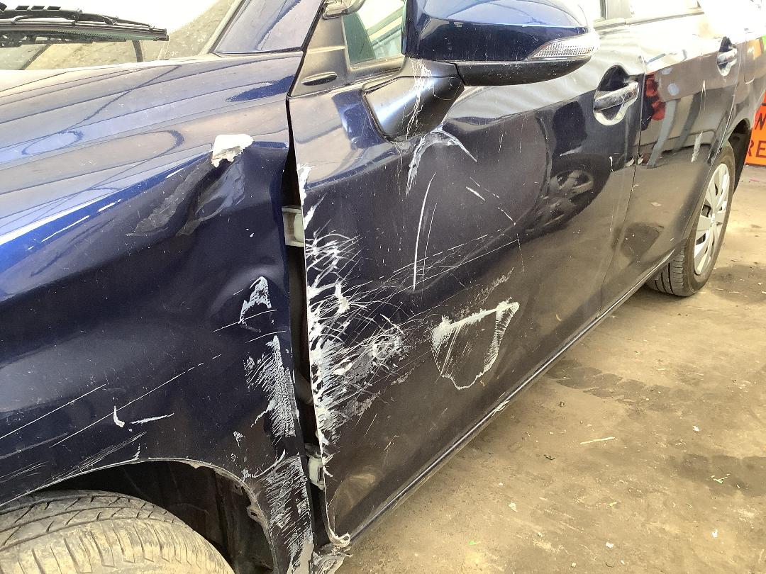 Photo '3' of Toyota Corolla Axio Photo '3' of Toyota Corolla Axio