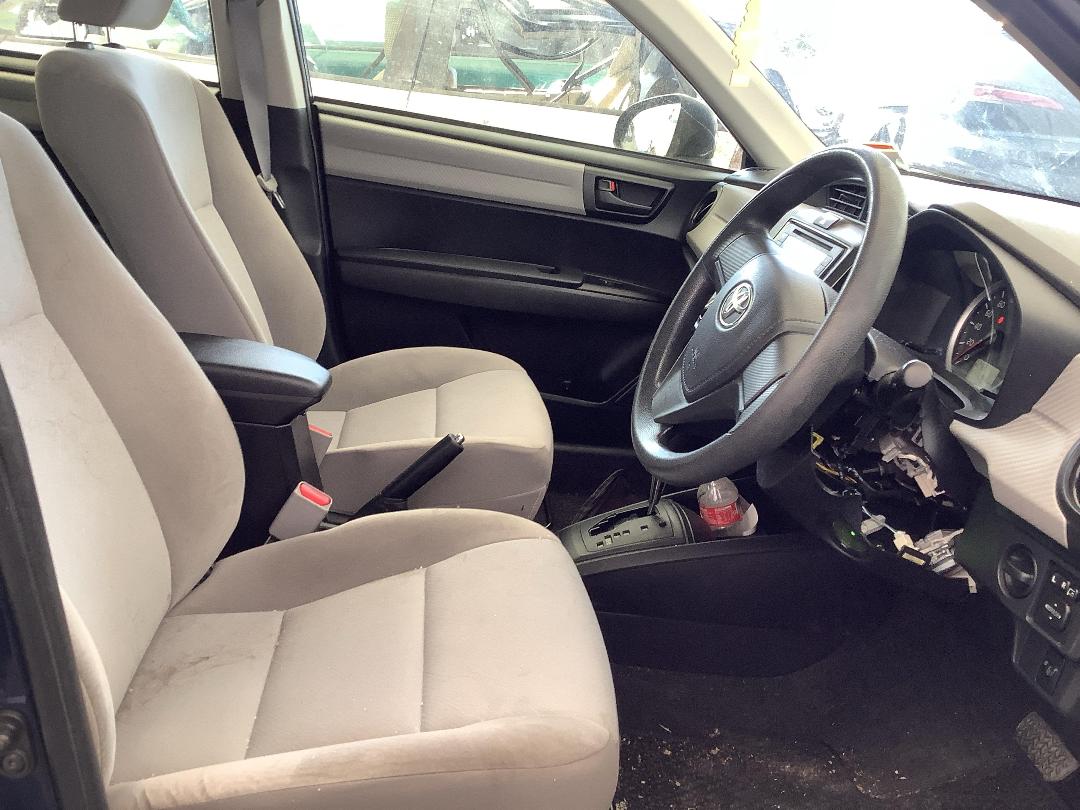 Photo '10' of Toyota Corolla Axio Photo '10' of Toyota Corolla Axio