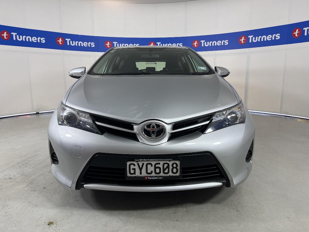 Photo '2' of Toyota Corolla