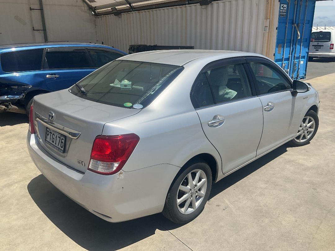 Photo '5' of Toyota Corolla Axio Photo '5' of Toyota Corolla Axio