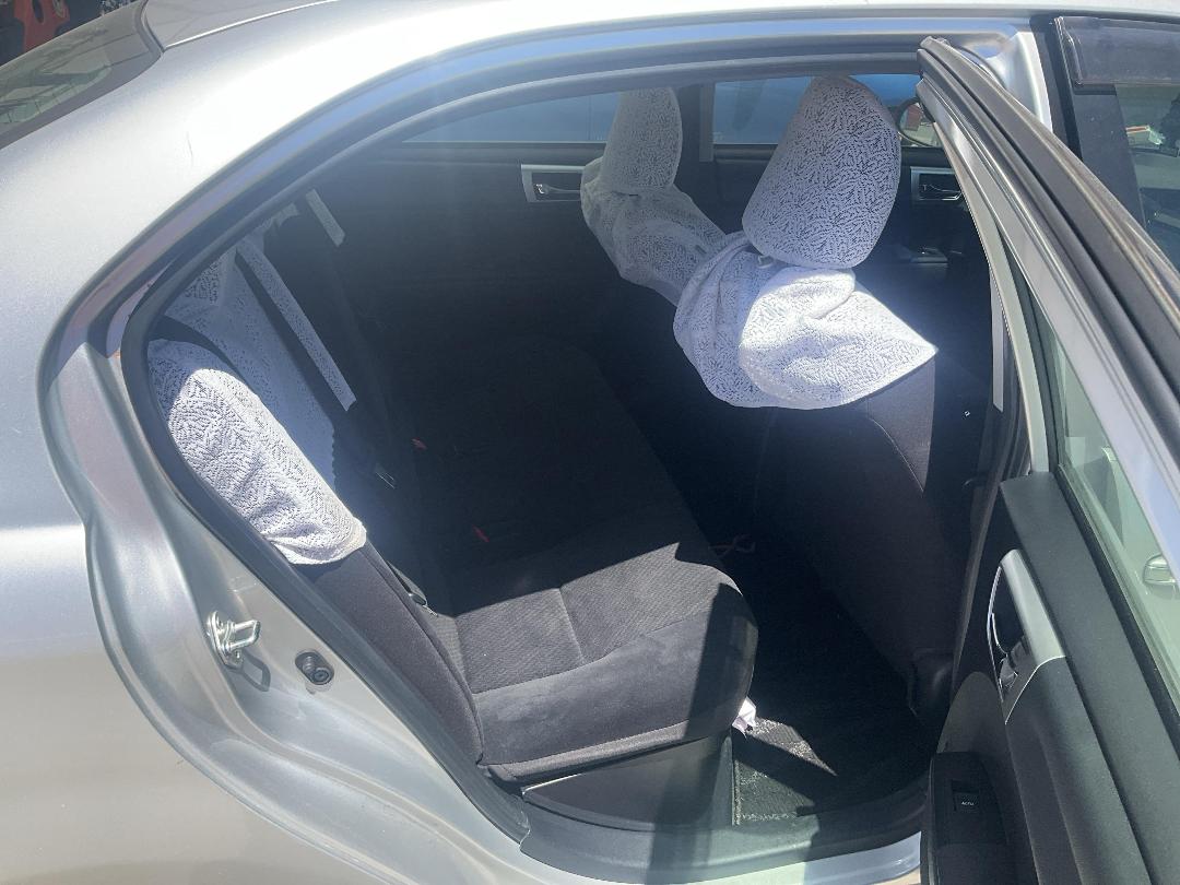 Photo '10' of Toyota Corolla Axio Photo '10' of Toyota Corolla Axio