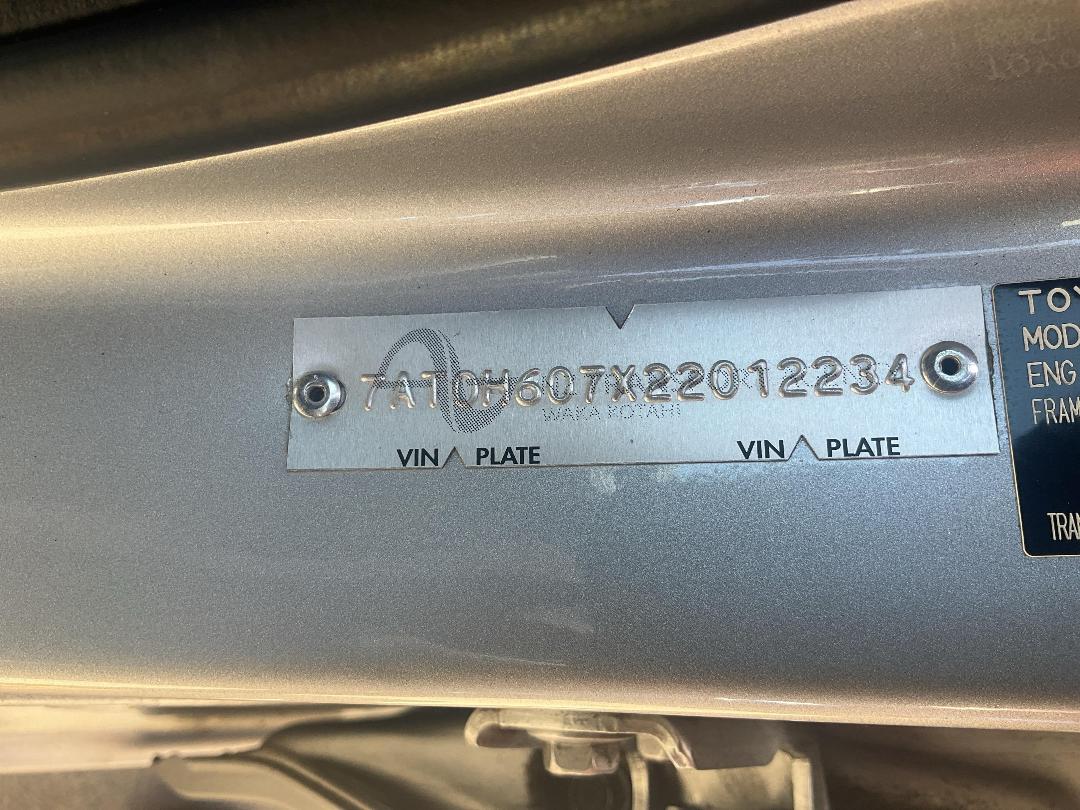 Photo '13' of Toyota Corolla Axio Photo '13' of Toyota Corolla Axio