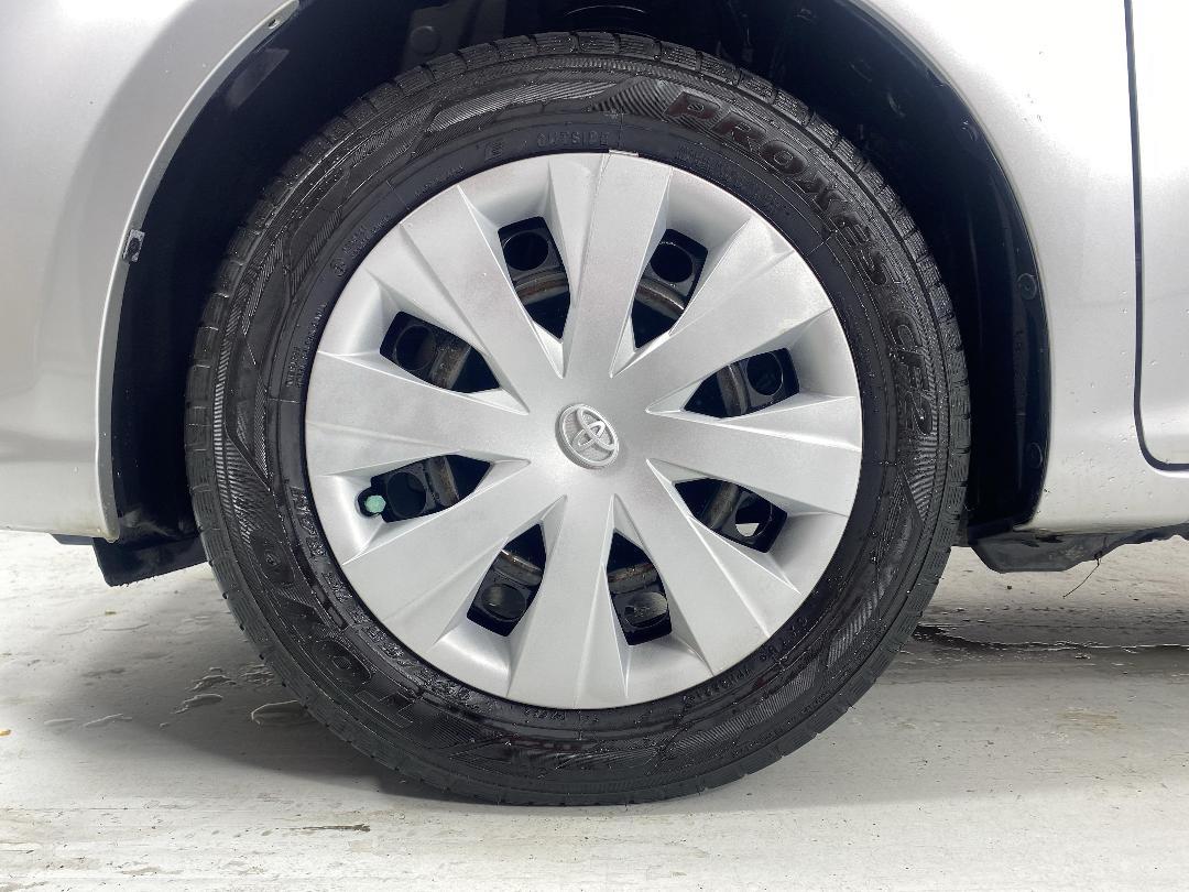 Photo '10' of Toyota Corolla