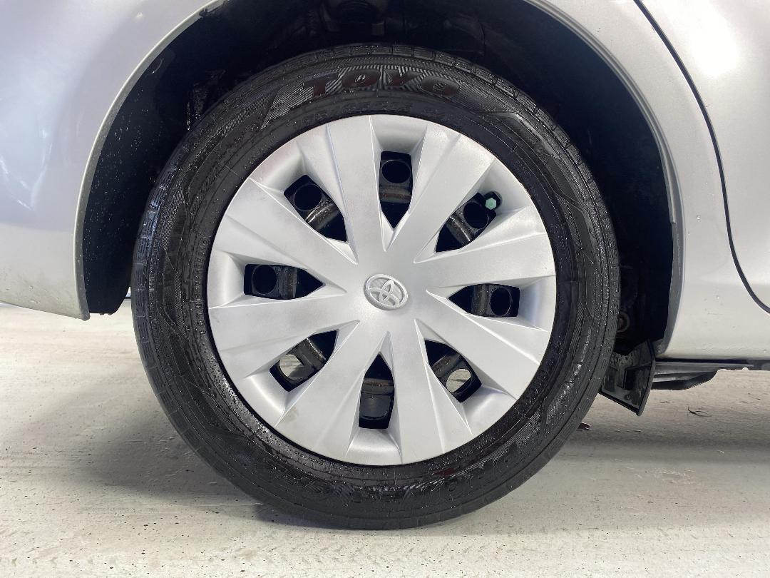 Photo '12' of Toyota Corolla