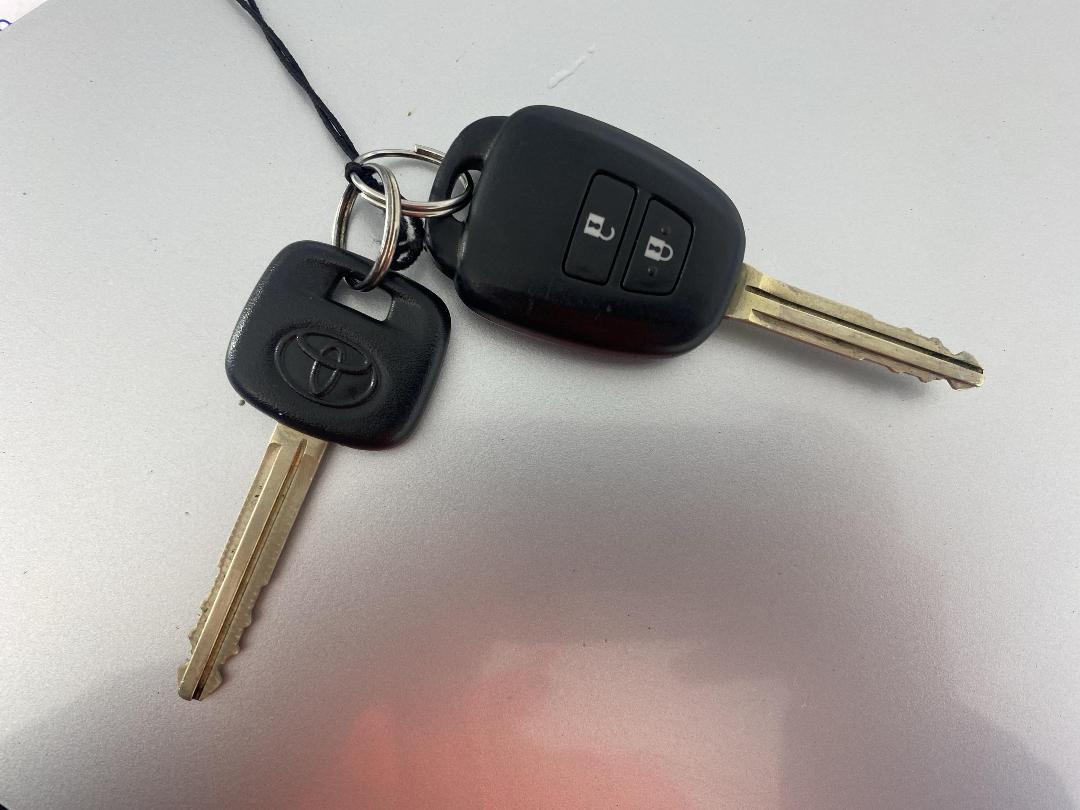 Photo '22' of Toyota Corolla