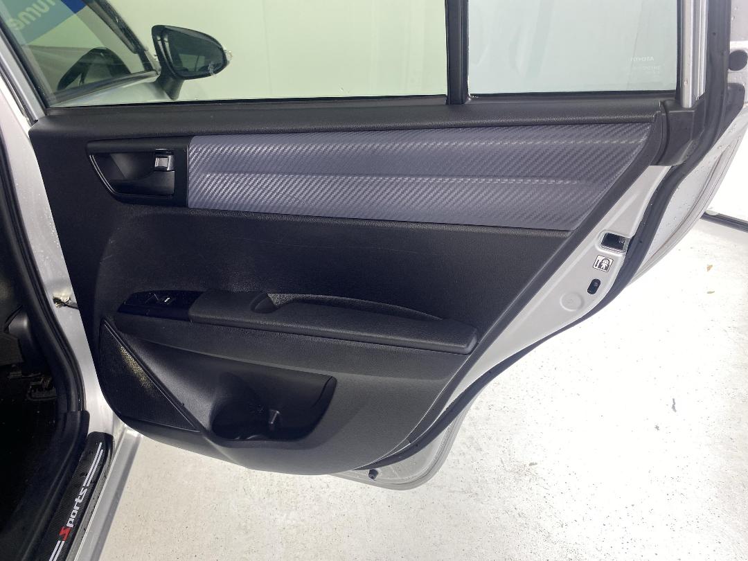 Photo '19' of Toyota Corolla