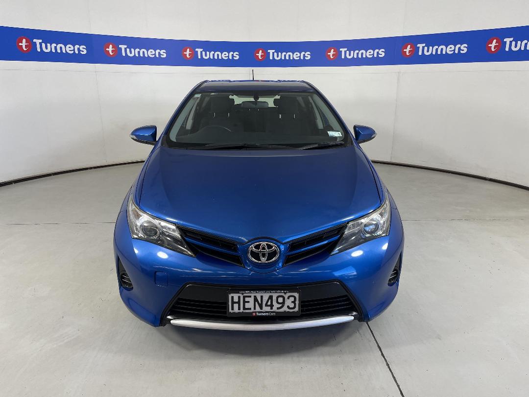 Photo '2' of Toyota Corolla