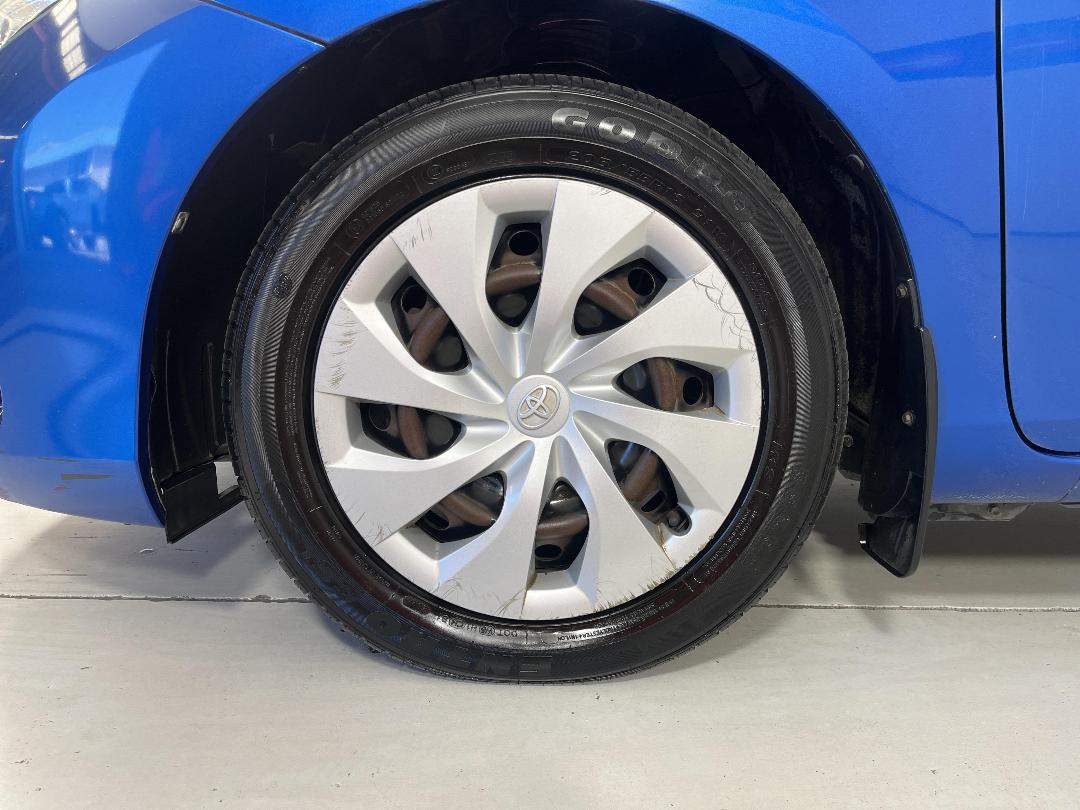 Photo '10' of Toyota Corolla