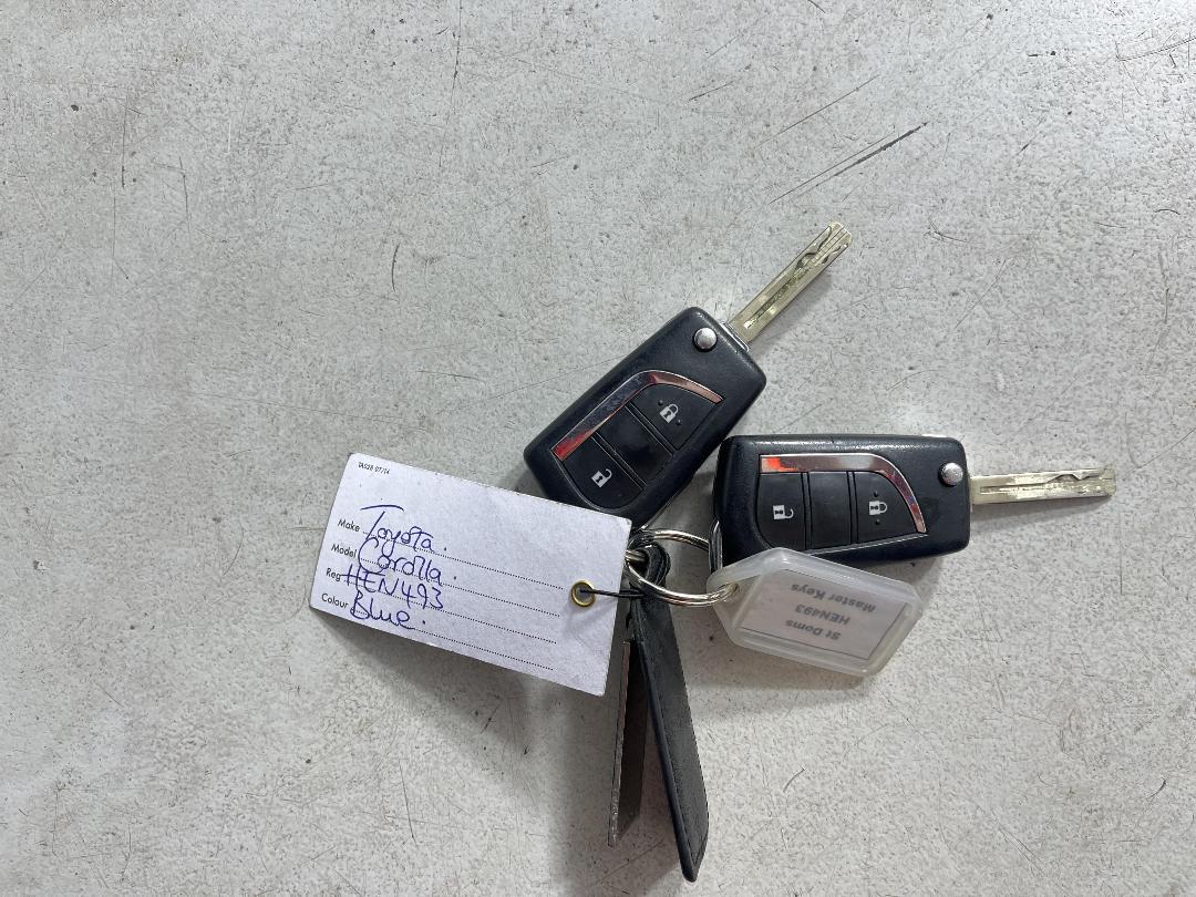 Photo '22' of Toyota Corolla