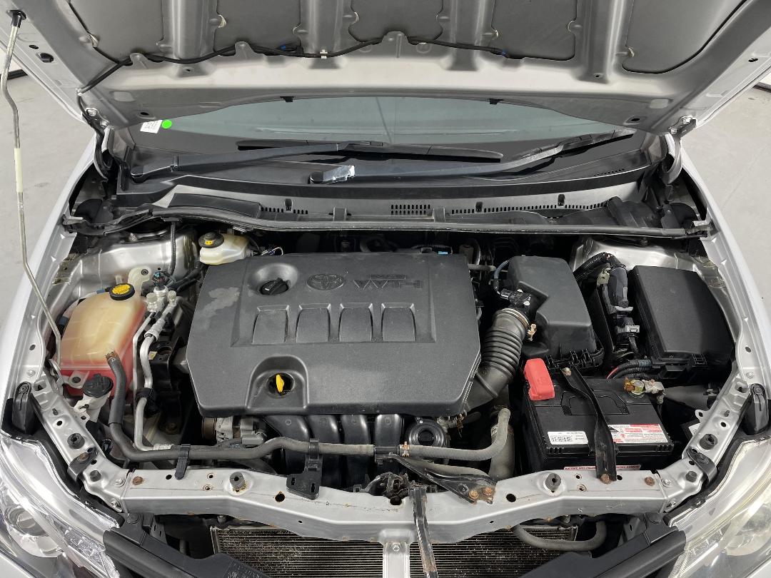 Photo '13' of Toyota Corolla