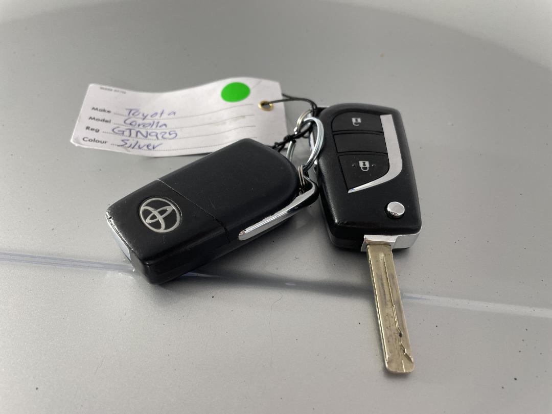 Photo '22' of Toyota Corolla