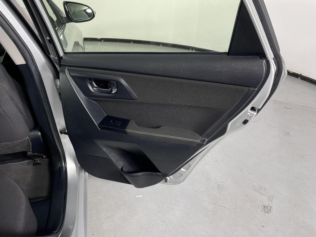 Photo '19' of Toyota Corolla