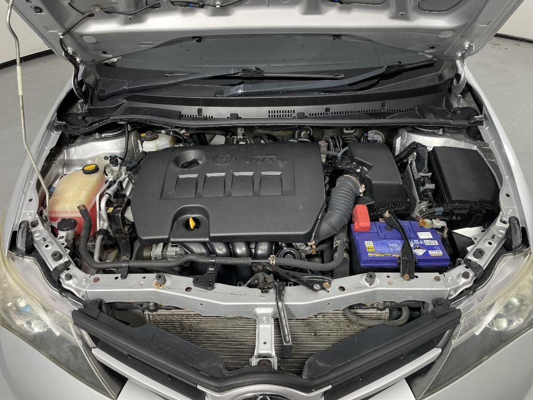 Photo '13' of Toyota Corolla