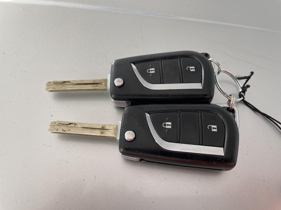 Photo '22' of Toyota Corolla