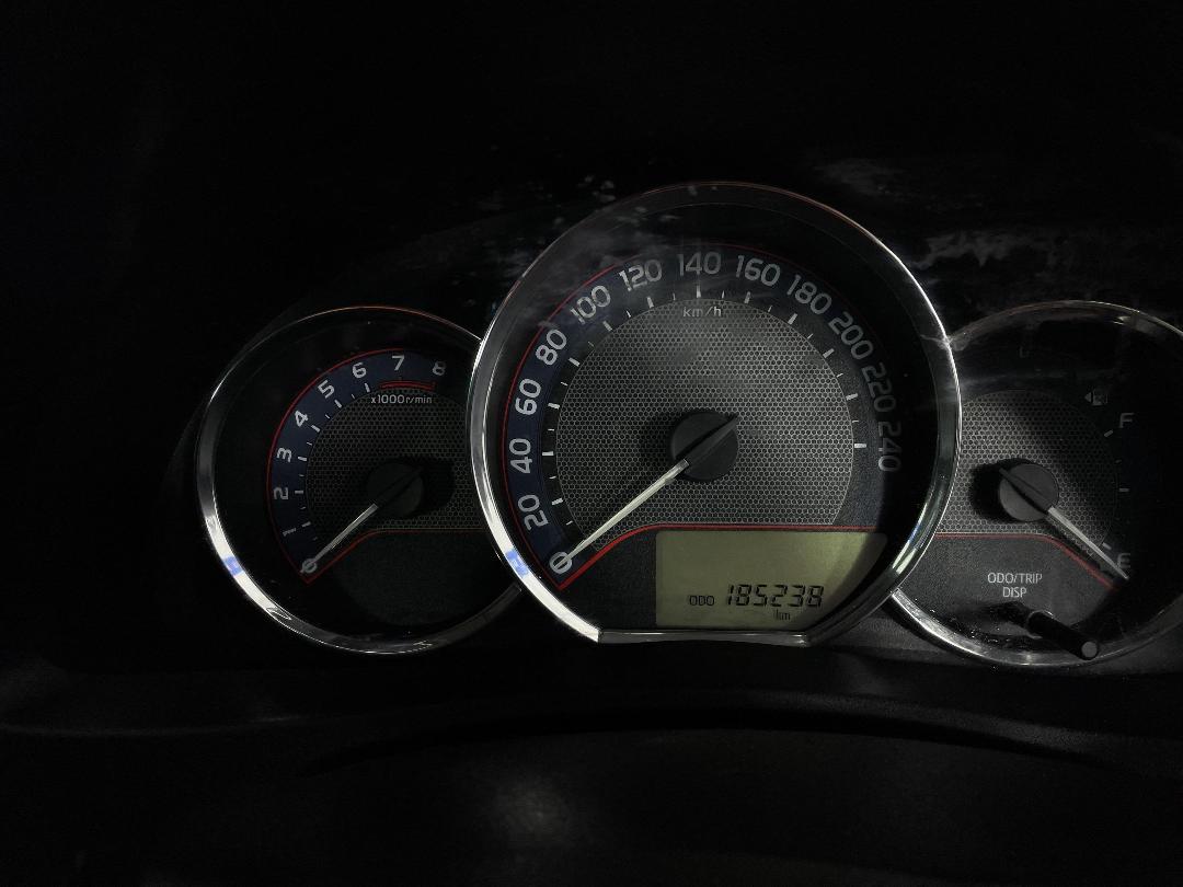 Photo '21' of Toyota Corolla