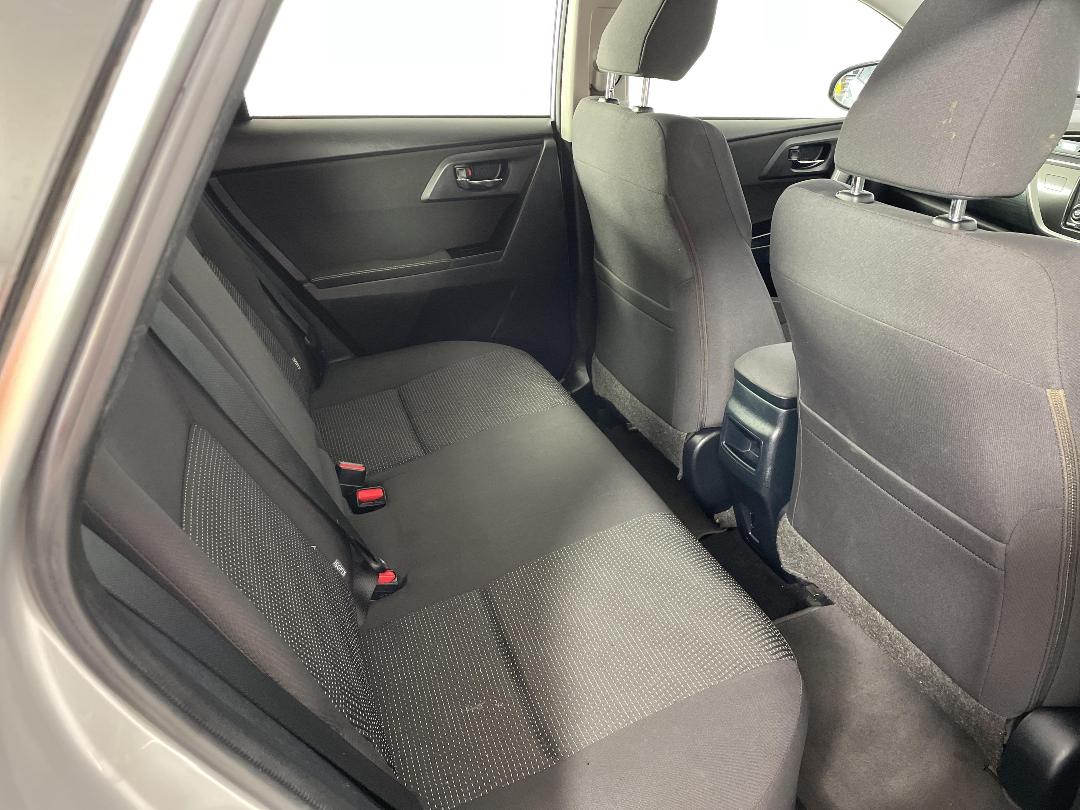 Photo '20' of Toyota Corolla